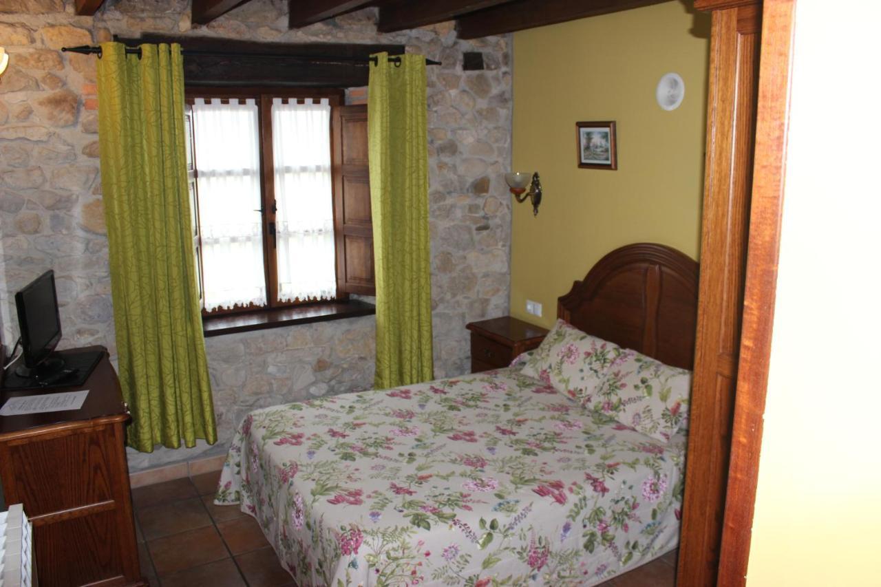 Bed and Breakfast La Venta de Quijas Exterior foto