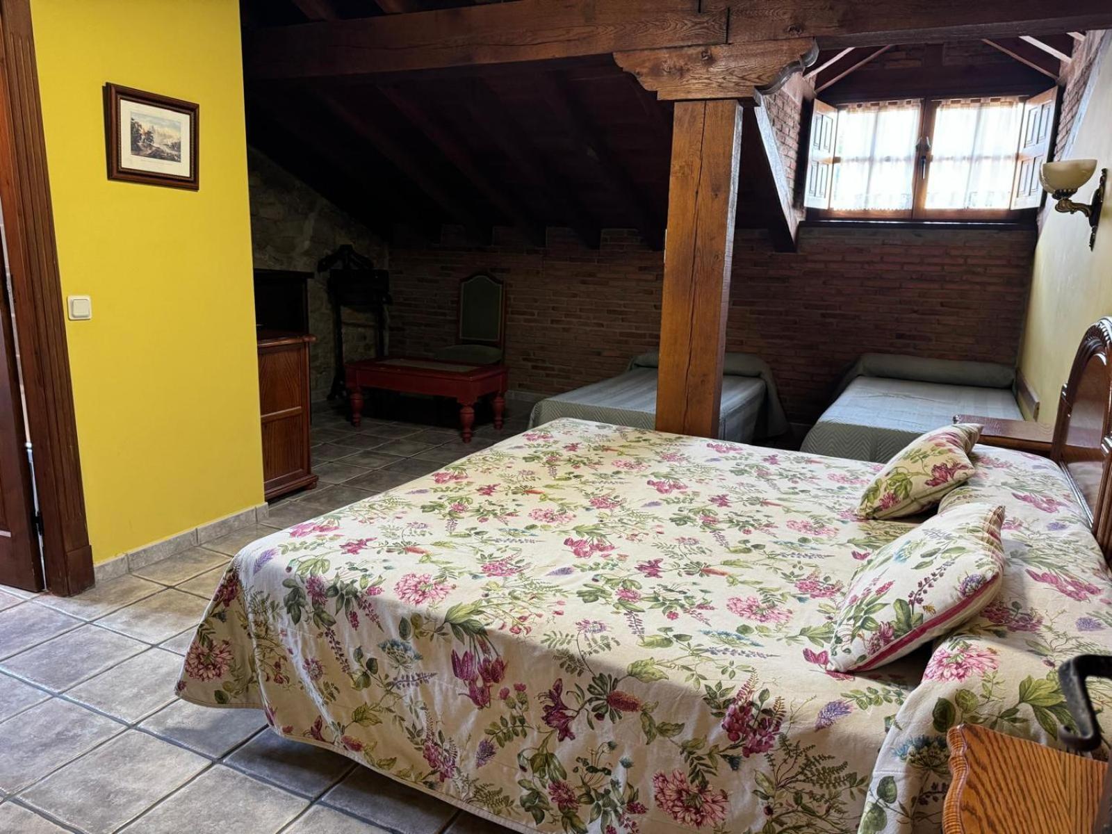 Bed and Breakfast La Venta de Quijas Exterior foto